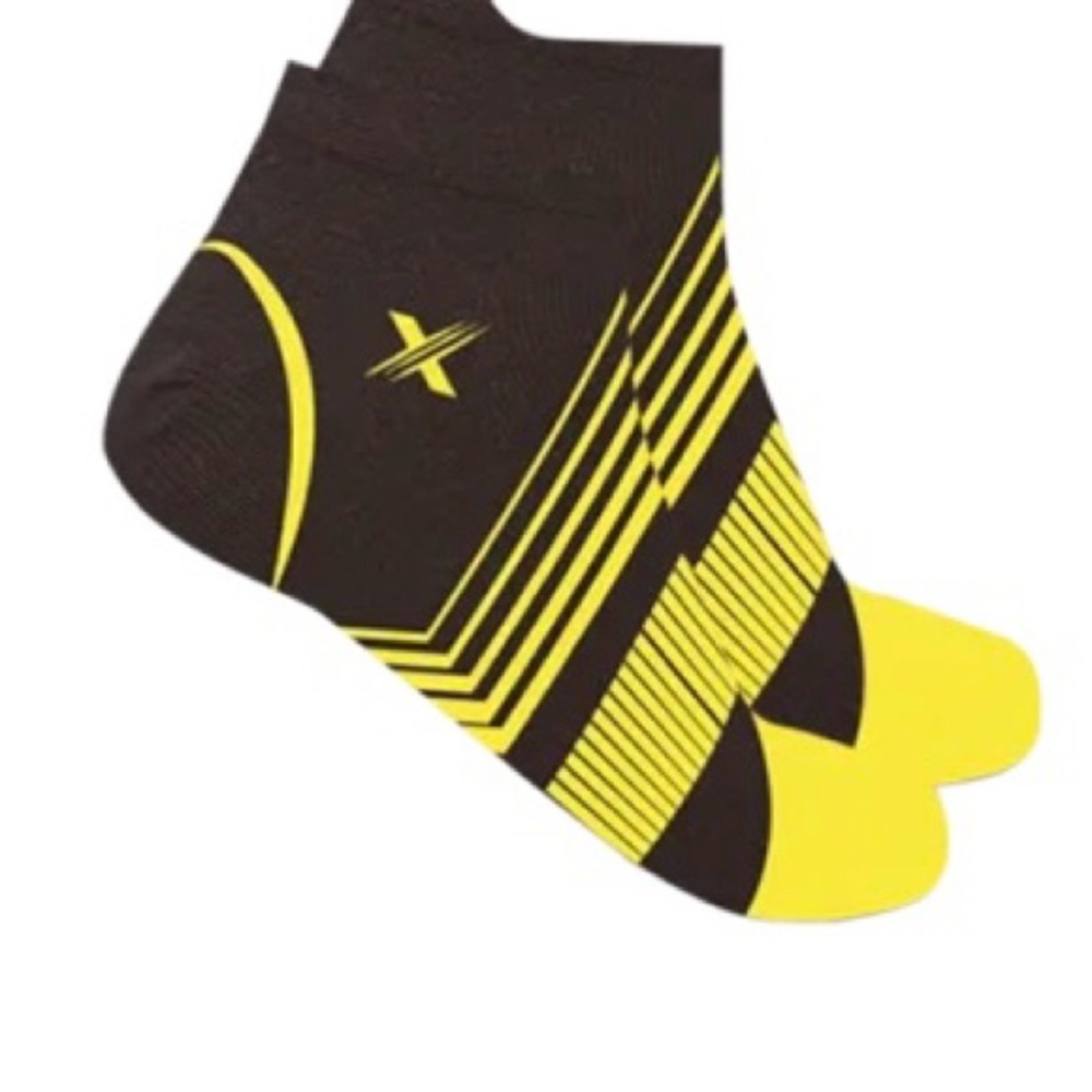 XTF Ultra V-Striped Ankle-Length Compression Socks